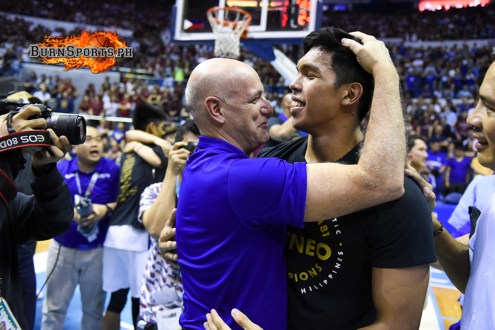 Ateneo sweeps UP, clinches back-to-back UAAP crown