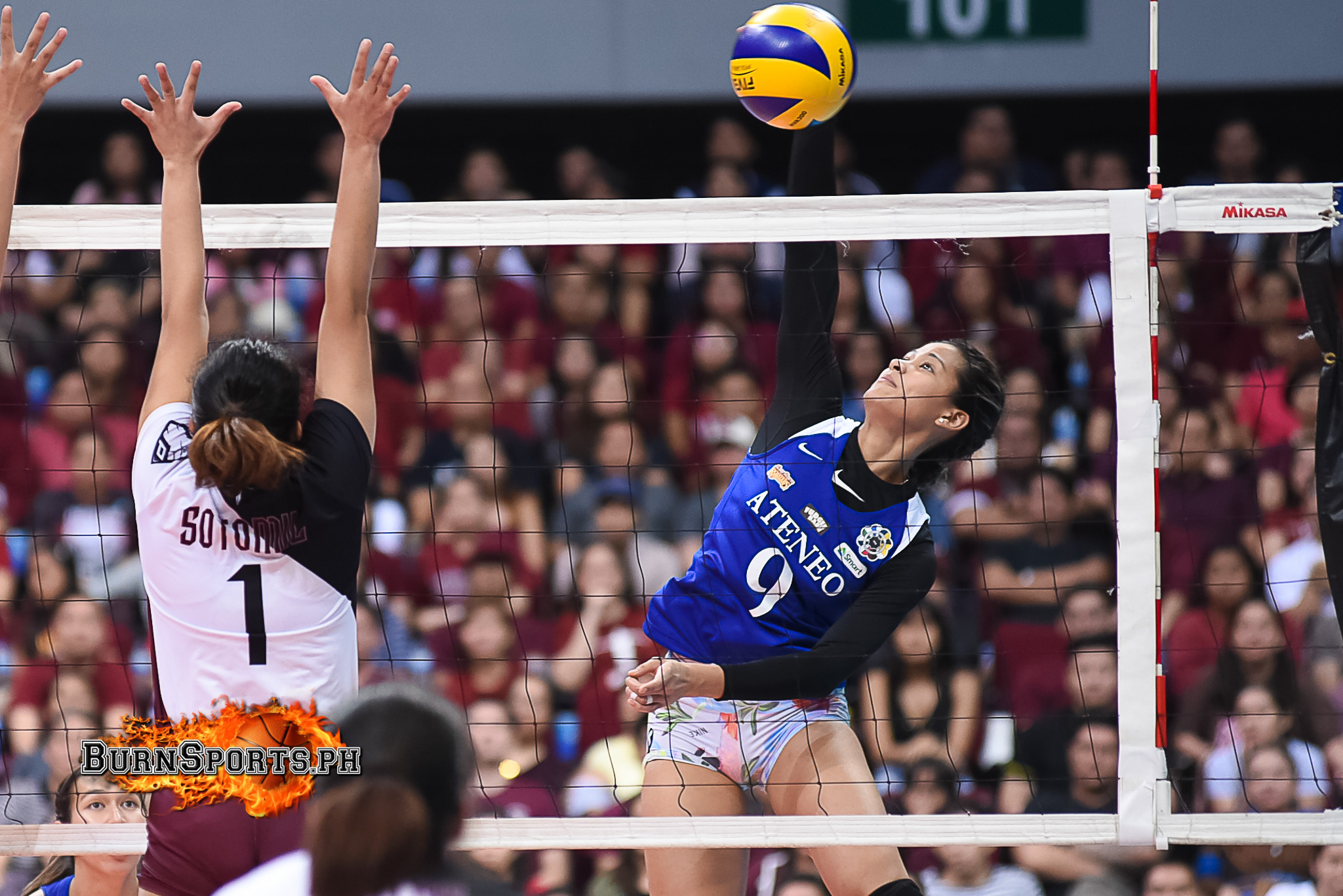 Ateneo scores repeat over UP for eighth consecutive win