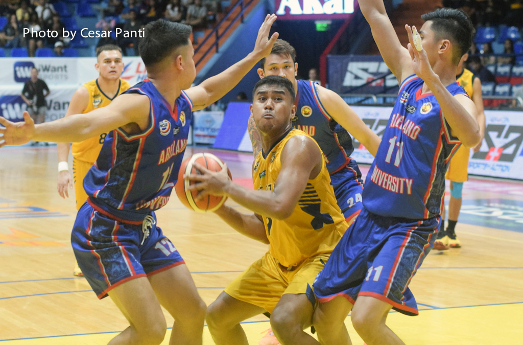 Heavy Bombers outlast Chiefs in thriller, nab first win