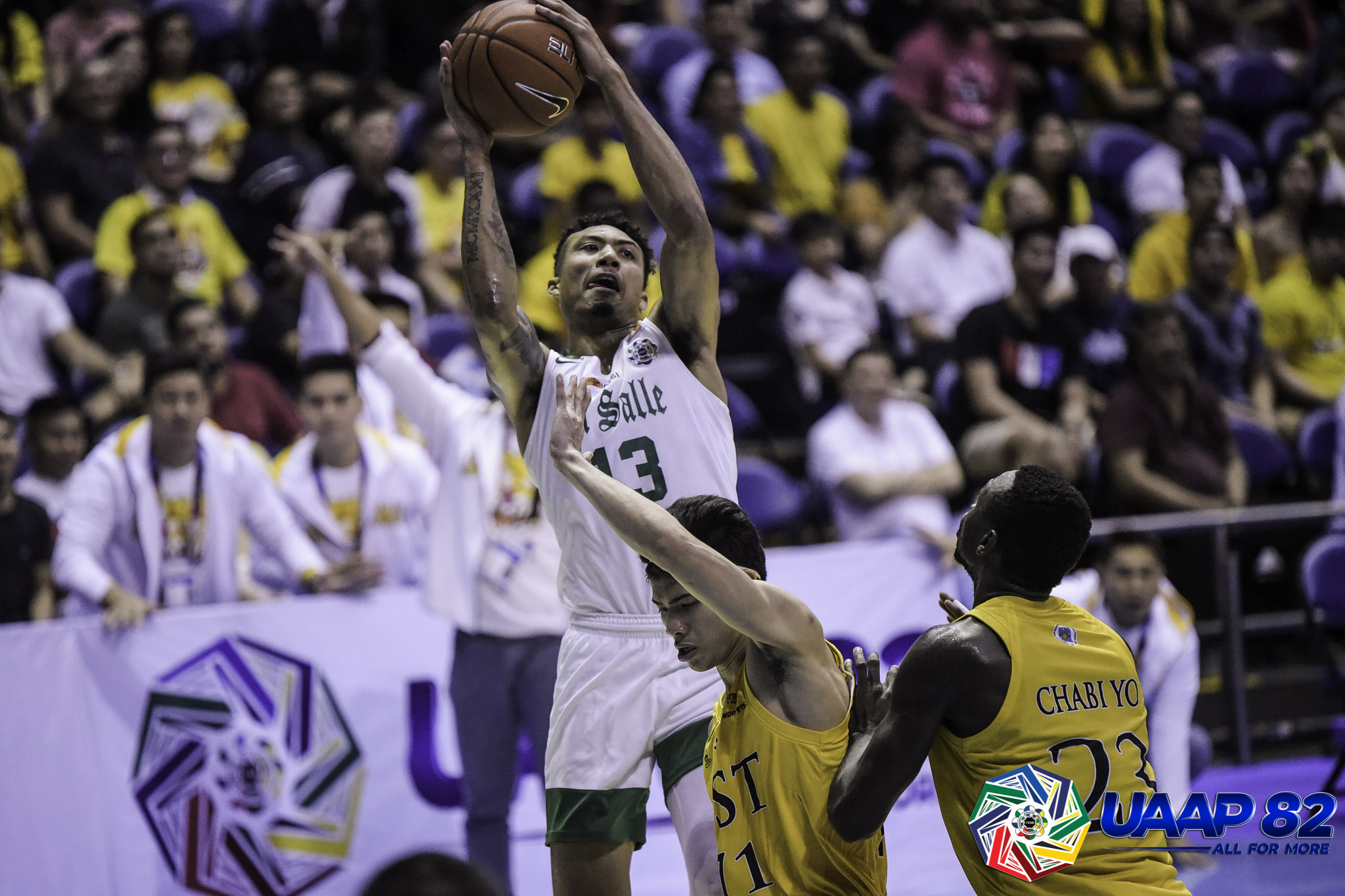 La Salle weathers UST's late run to keep Final 4 hopes alive