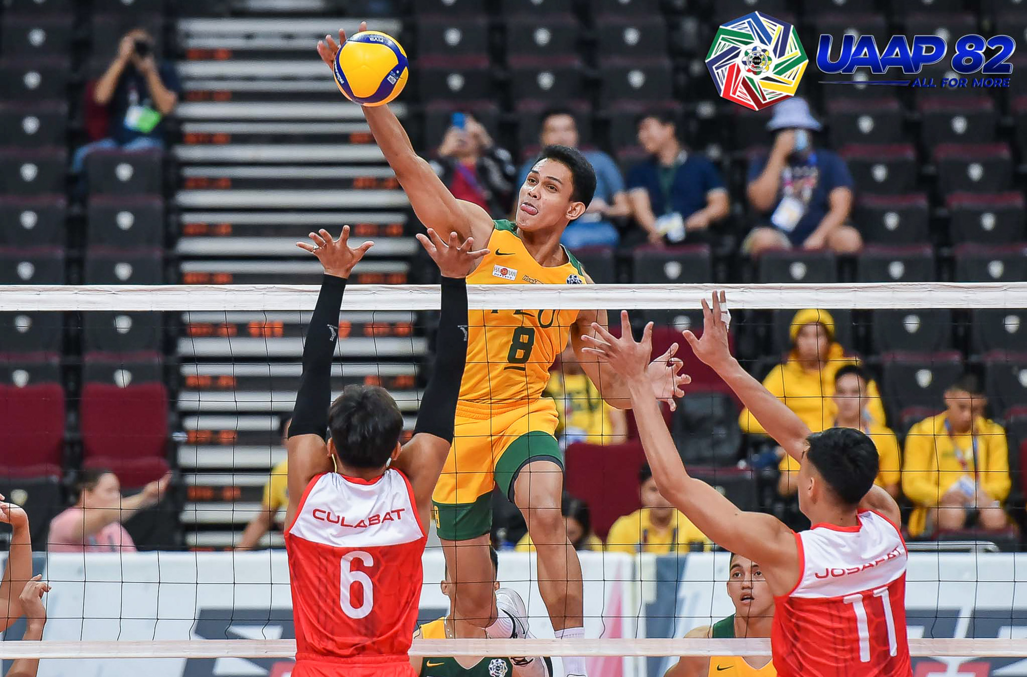 FEU takes down UE for first win in UAAP men’s volleyball