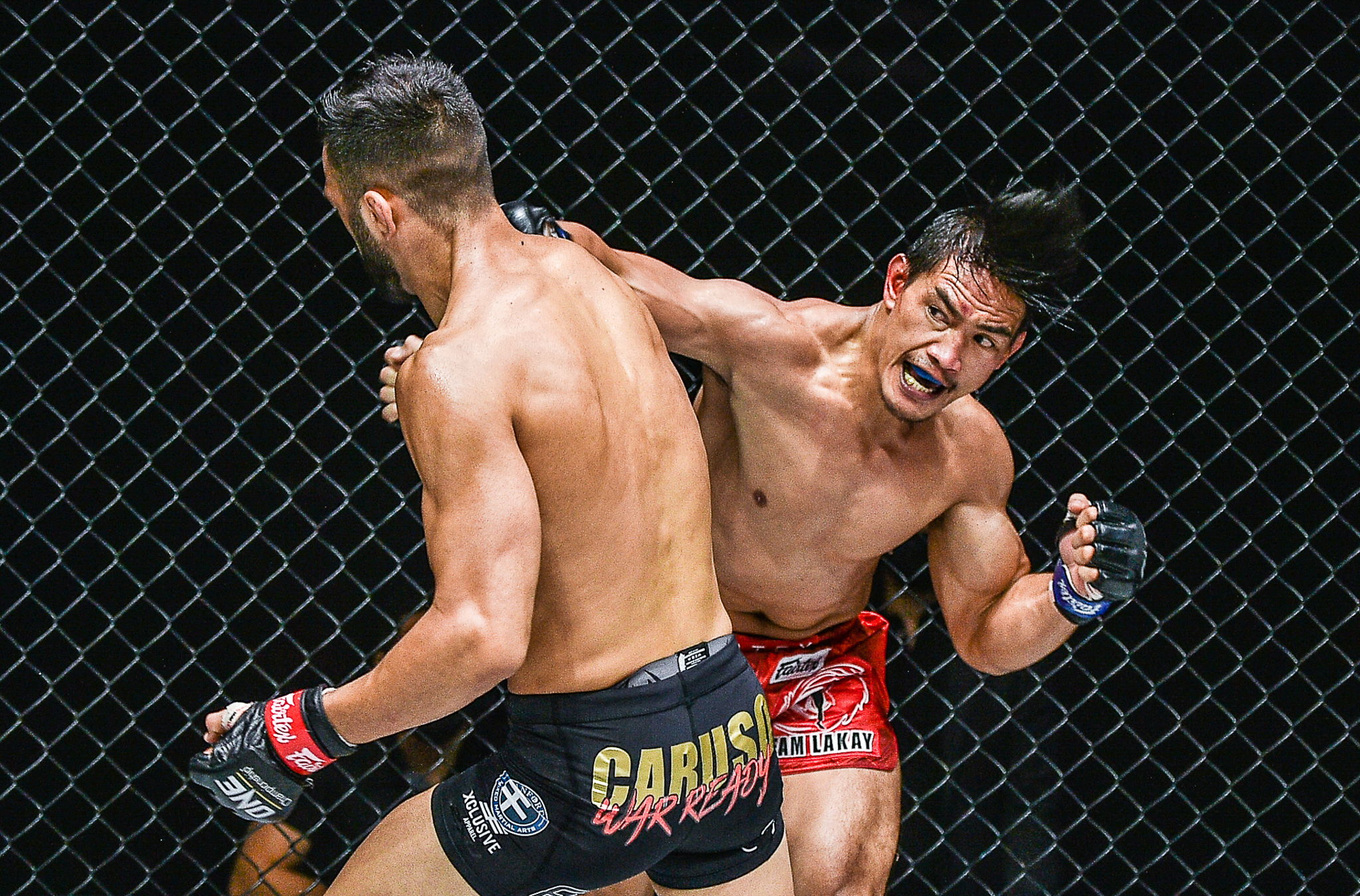 Folayang absorbs unanimous decision loss to Caruso