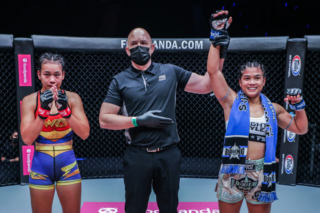 Fil-Am Jackie Buntan dominates Wondergirl in ONE debut