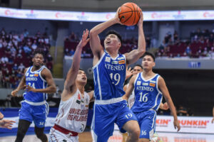 Ateneo gets back at UP, extends UAAP finals to Game 3