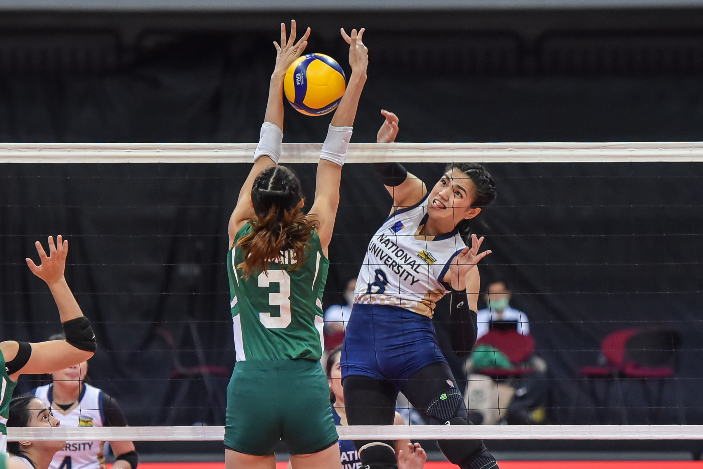 NU makes quick work of La Salle, cruises to 8-0 standing