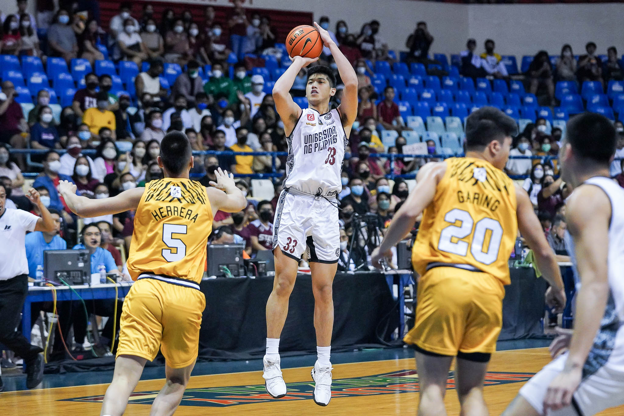 UP, Adamson end UAAP 85 first round on a high note