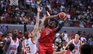 Ginebra comes back to beat Bay Area, takes 2-1 lead