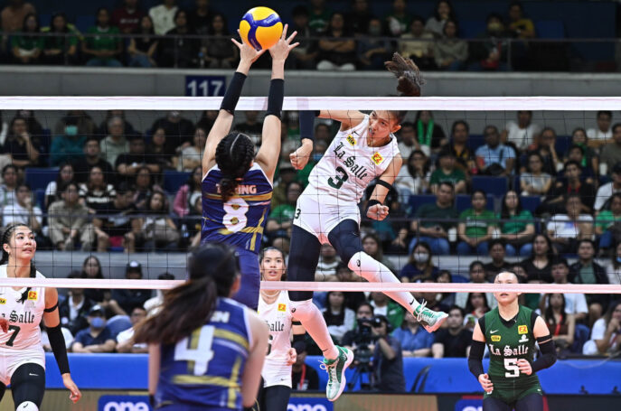 La Salle downs NU in five-set thriller for solo second spot