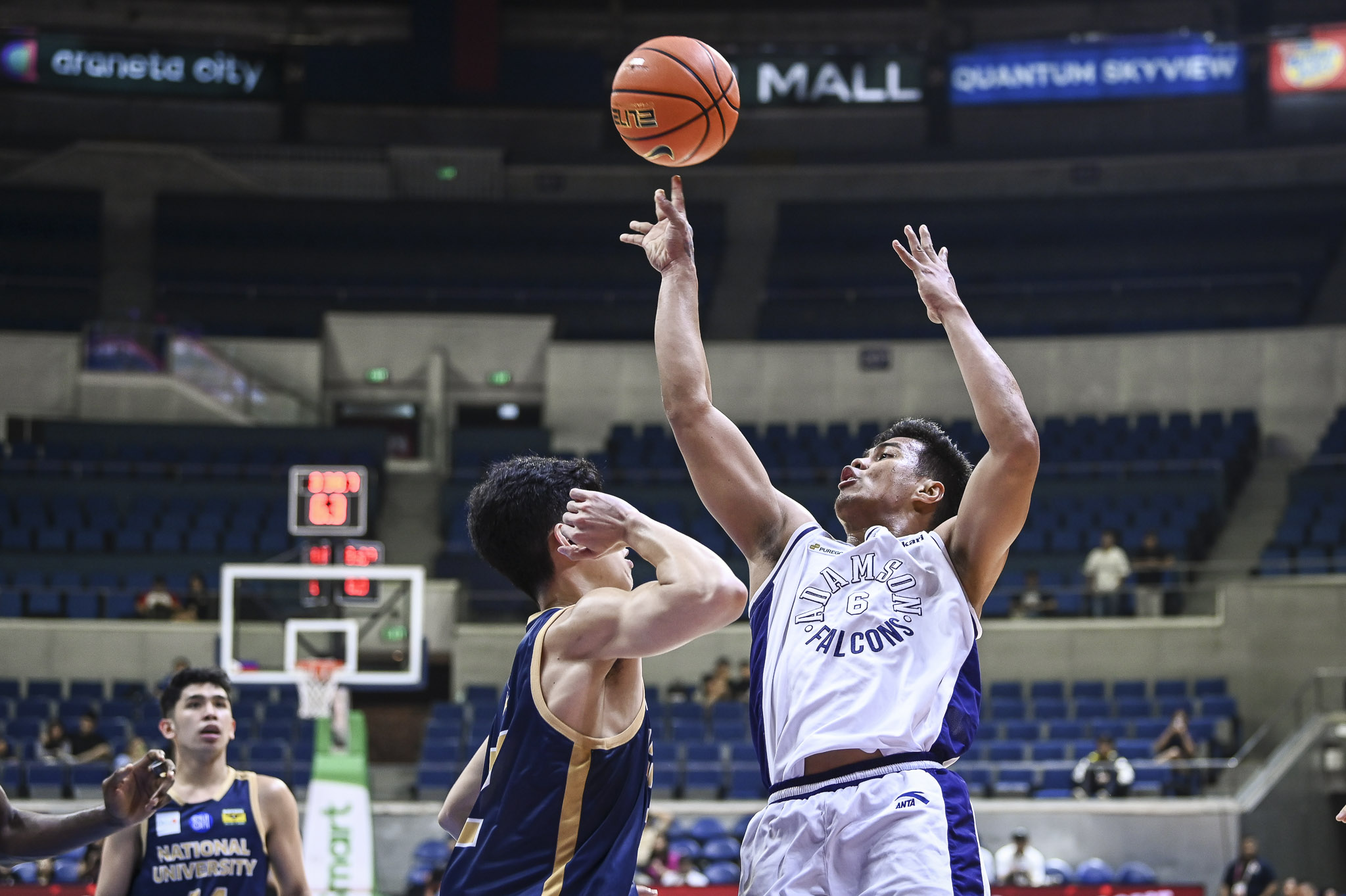 Yerro buzzer-beater lifts Adamson over NU