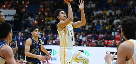 UST dominates Adamson to secure Final Four return