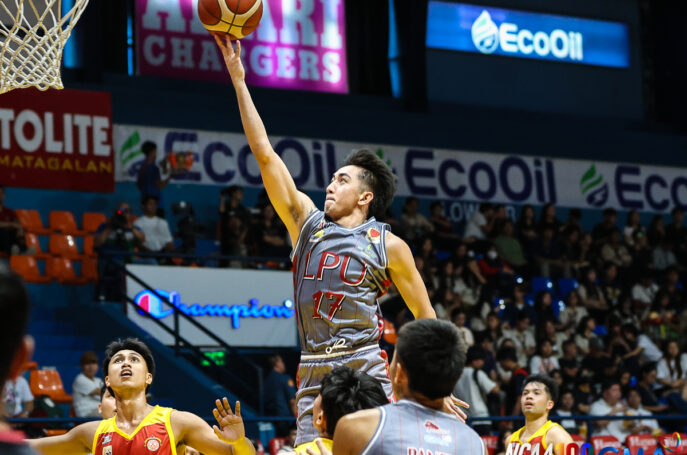 Lyceum crushes San Sebastian, keeps Final Four bid alive