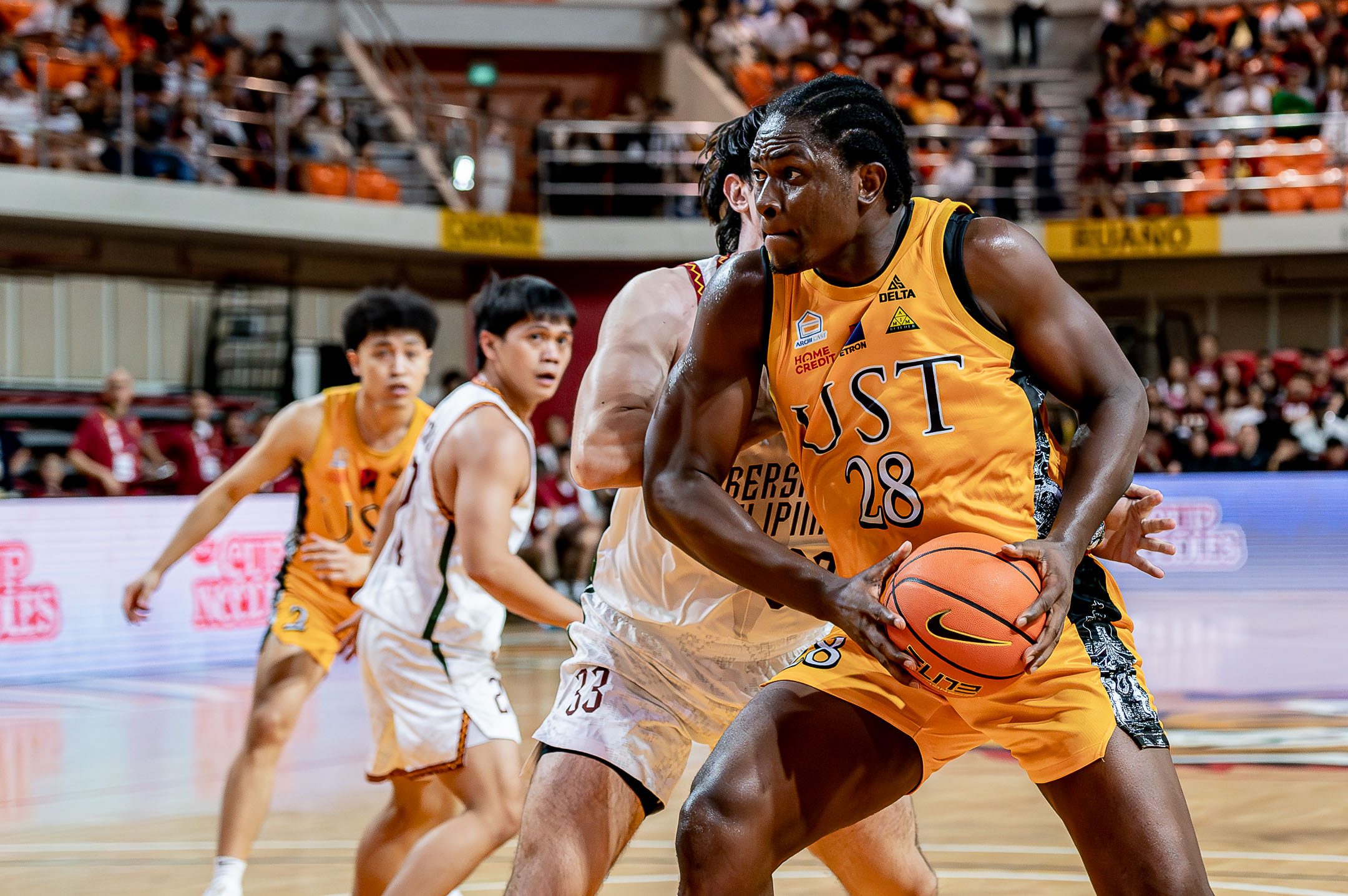 UST stuns defending champ UP to open UAAP Season 88