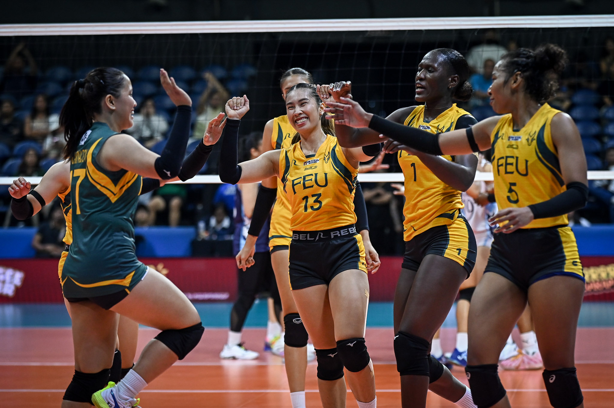 FEU fends off Nitura, Adamson for second win